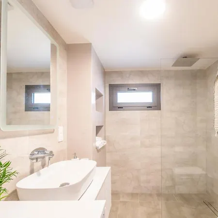 Апартаменти Irene's Sunny